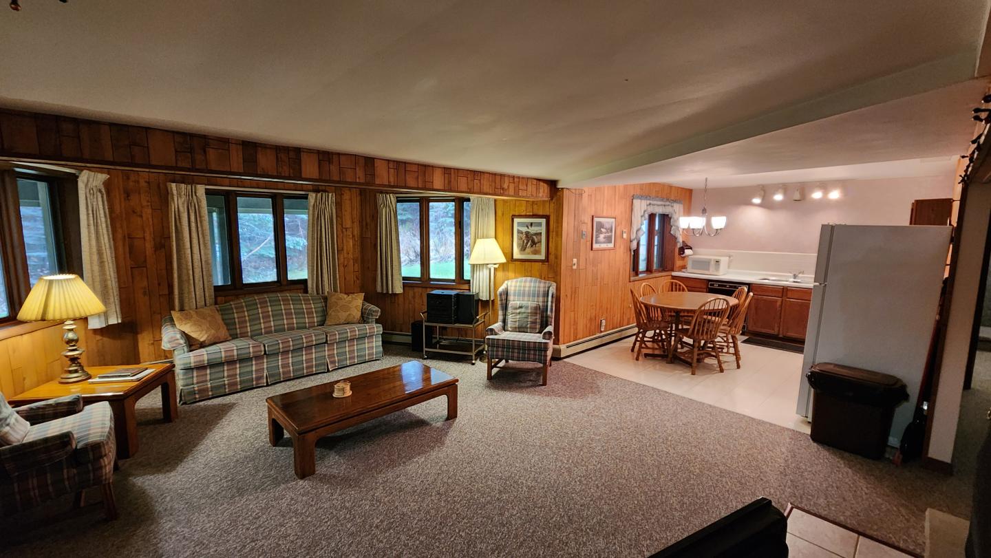 Wildernest Lower Livingroom